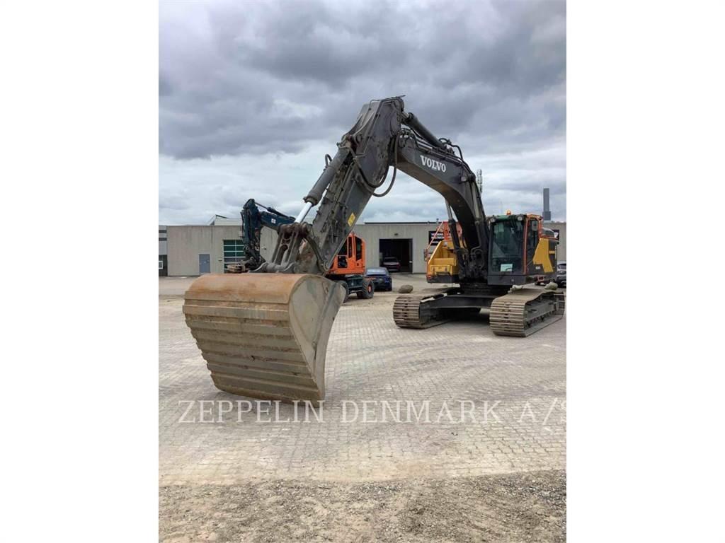Volvo EC380EL Roomikekskavaatorid