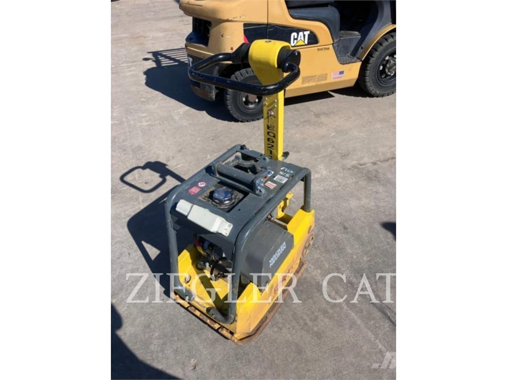 Wacker BPU3750A Pinnasetihendajad