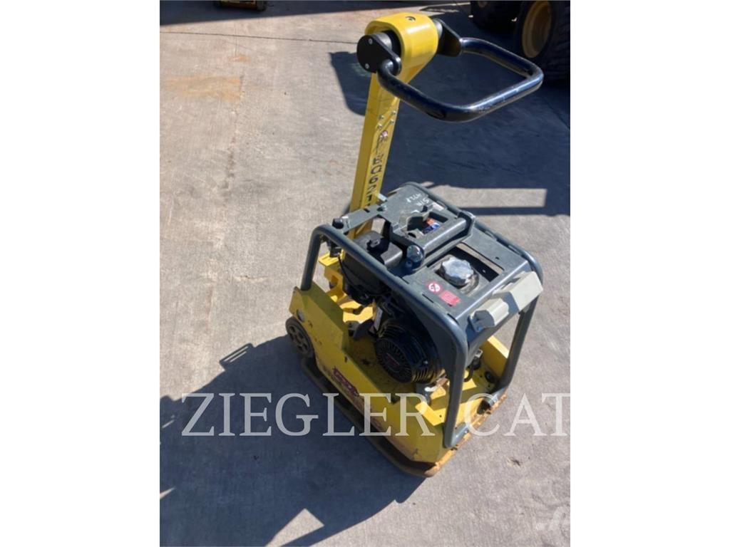 Wacker BPU3750A Pinnasetihendajad