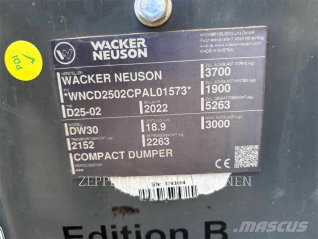 Wacker DW30 Liigendraamiga pinnaseveokid