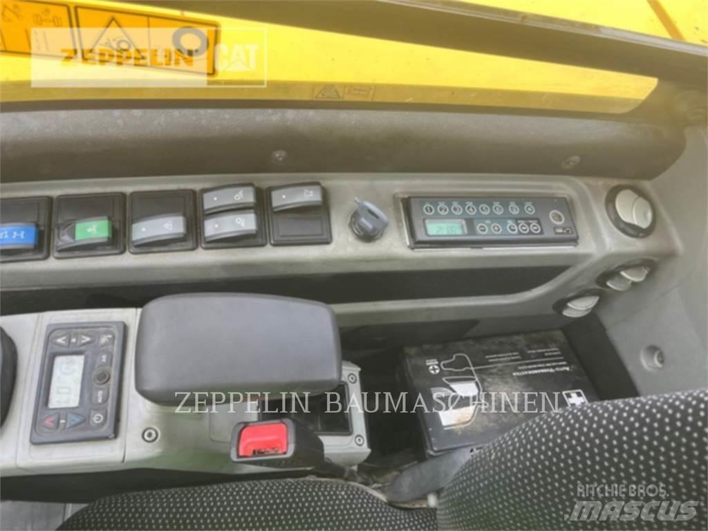 Wacker EW100 Ratasekskavaatorid