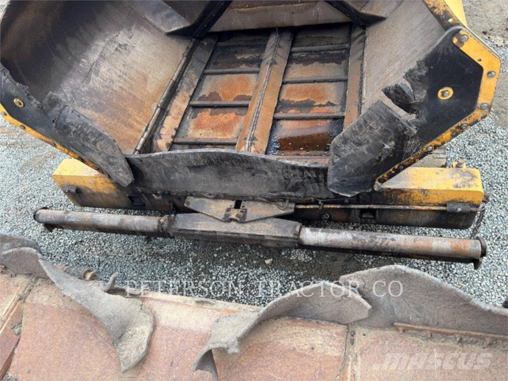 Weiler P385A Asfaldilaoturid