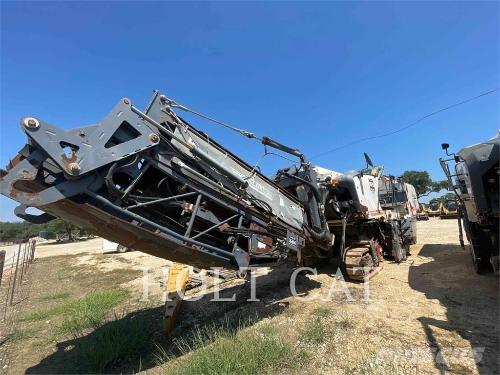 Wirtgen W220 Asfaldi külmfreesimise masinad