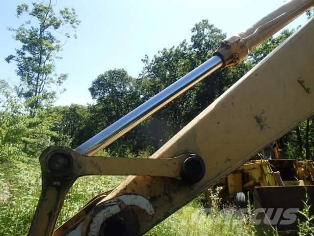 John Deere 690 DLC Roomikekskavaatorid