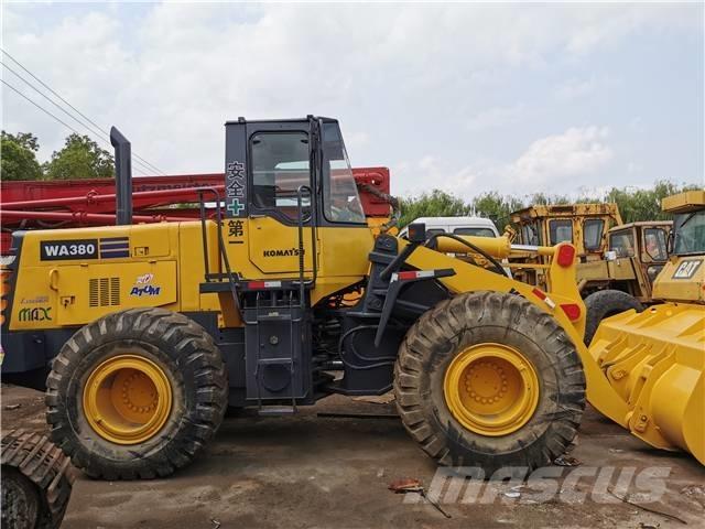Komatsu WA 380 Rataslaadurid