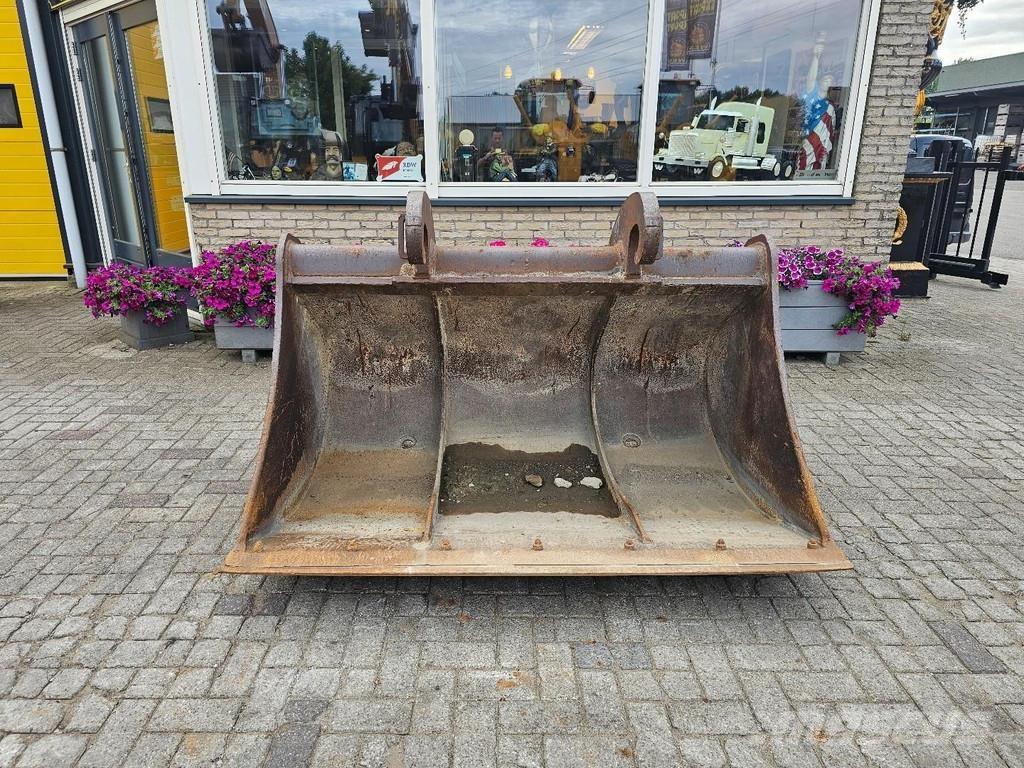  Onbekend Slotenbak Kopad