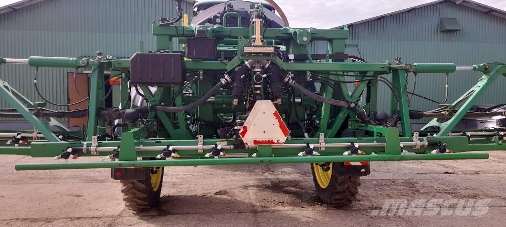 John Deere R 4038 Iseliikuvad pritsid