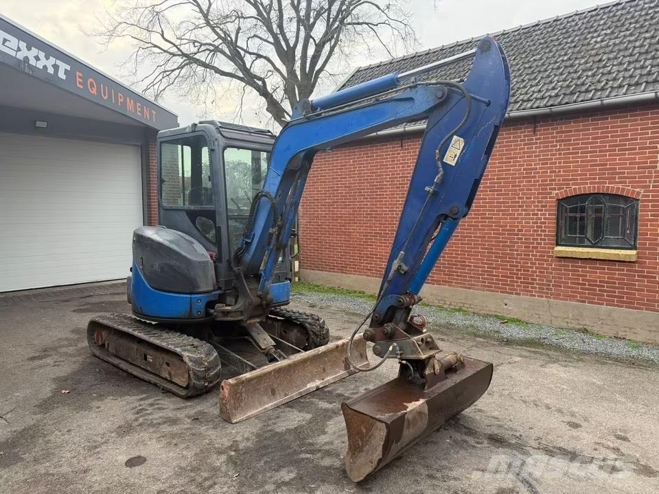 Hitachi ZX 35 U-2 Miniekskavaatorid < 7 t