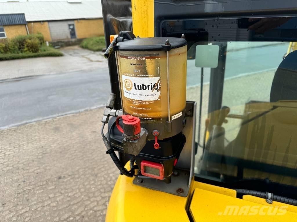 Komatsu PC 138 US-10 Roomikekskavaatorid