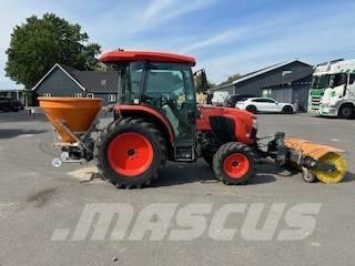 Kubota L2-452 Kompakttraktorid