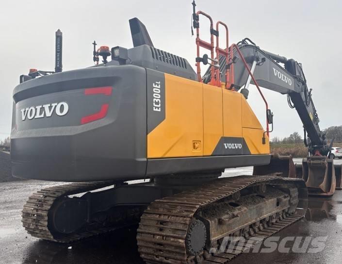 Volvo EC 300 EL Roomikekskavaatorid