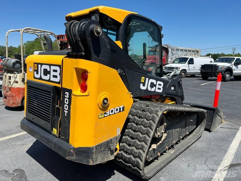 JCB 300 T Kompaktlaadurid