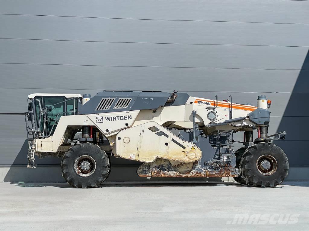 Wirtgen WR 240I Asfaldi taaskasutuse masinad