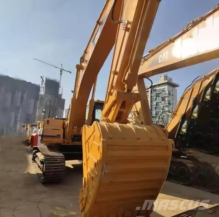CAT 325 B Roomikekskavaatorid