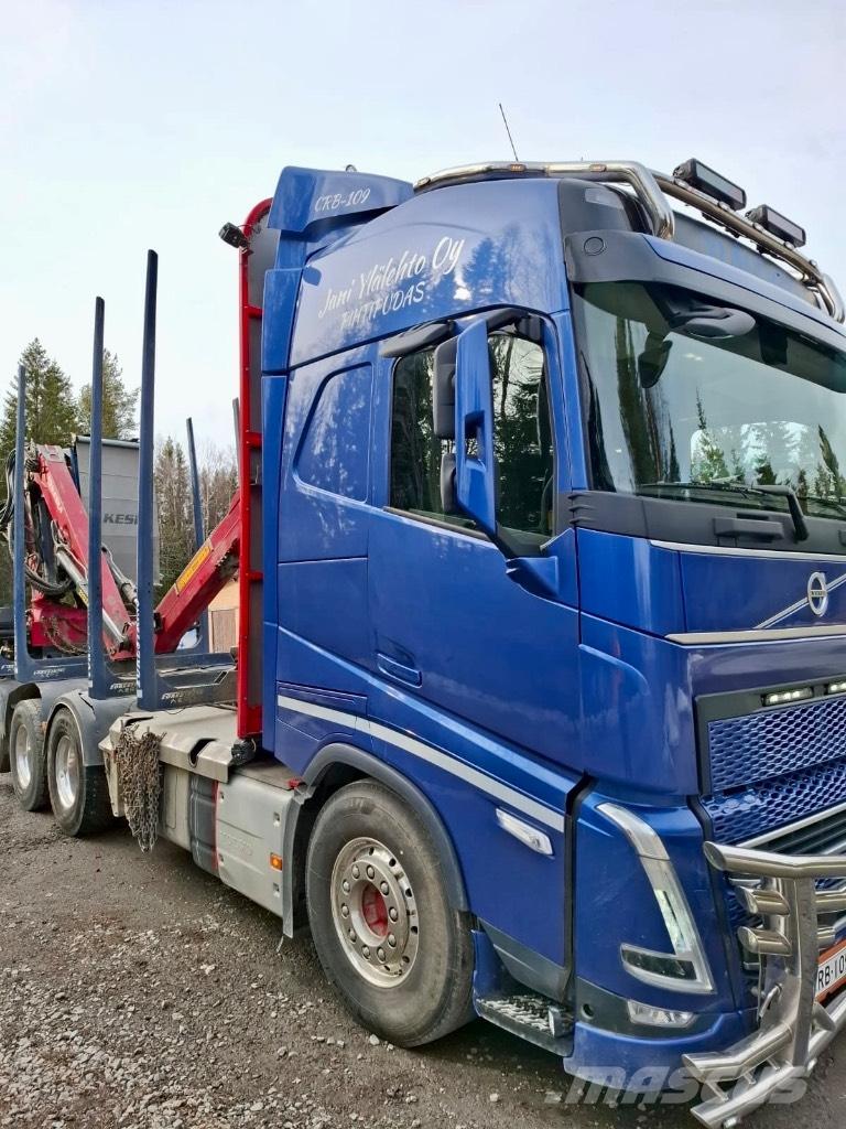 Volvo FH500 8x4*4 Metsaveokid