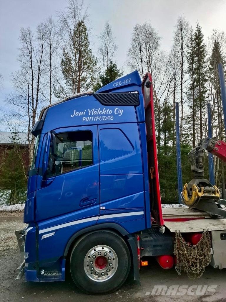 Volvo FH500 8x4*4 Metsaveokid