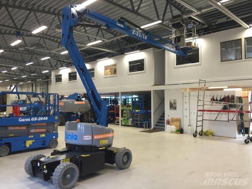 Genie Z 33/18 Iseliikuvad poomtõstukid