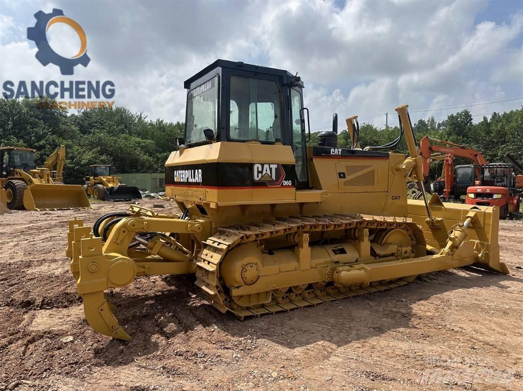 CAT D 6 G Buldooserid