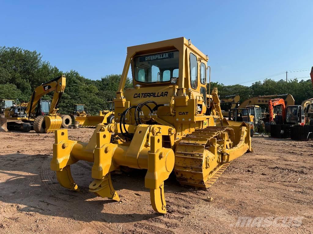 CAT D7G Buldooserid