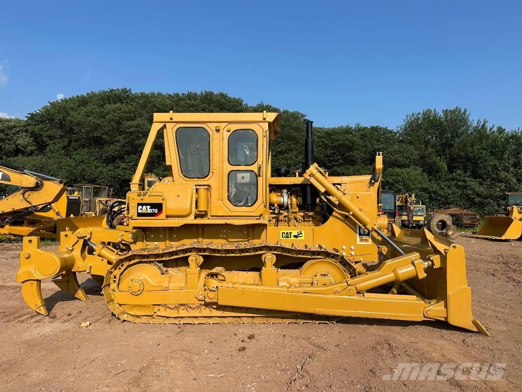 CAT D7G Buldooserid
