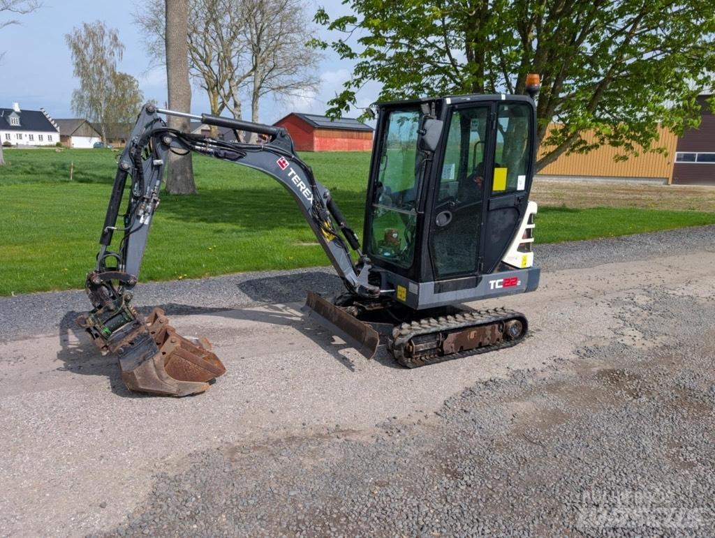 Terex TC 22-2 Roomikekskavaatorid