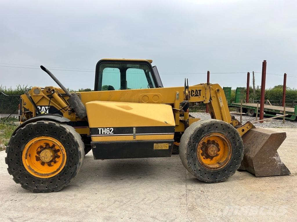 CAT TH 62 Teleskooplaadurid
