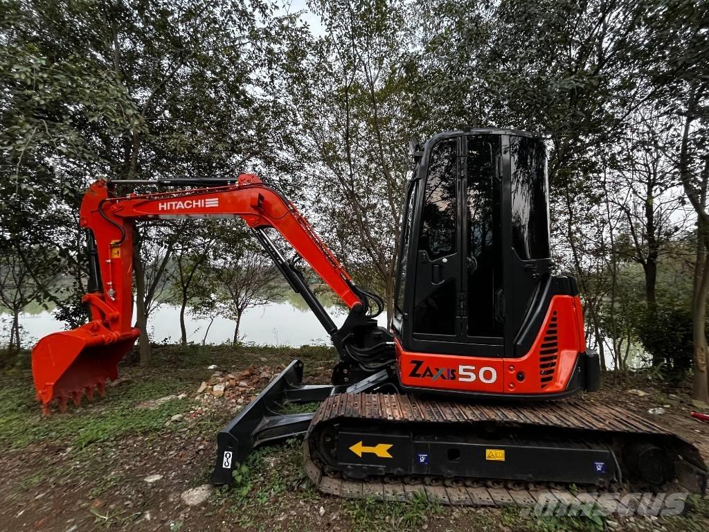 Hitachi ZX 50 U Miniekskavaatorid < 7 t