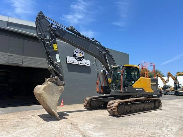 Volvo EC 200 E Roomikekskavaatorid