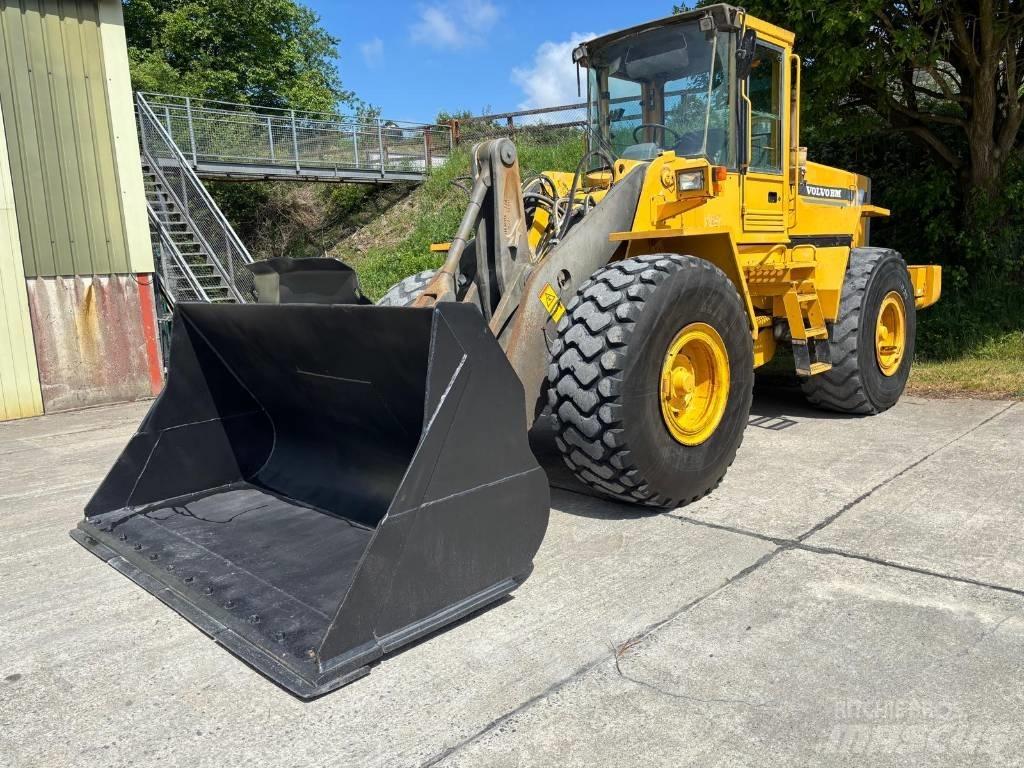 Volvo L 120 C Rataslaadurid