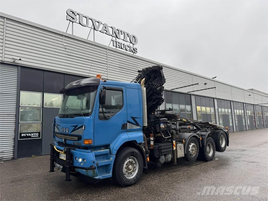 Sisu E11M Kraanaga veokid