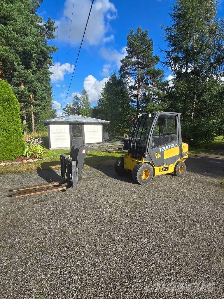 JCB TLT 30 D Teleskooplaadurid