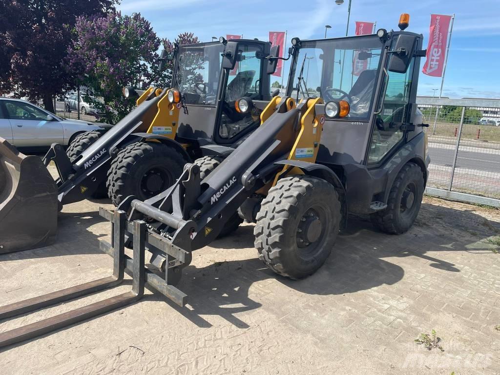 Mecalac AX 700 Rataslaadurid