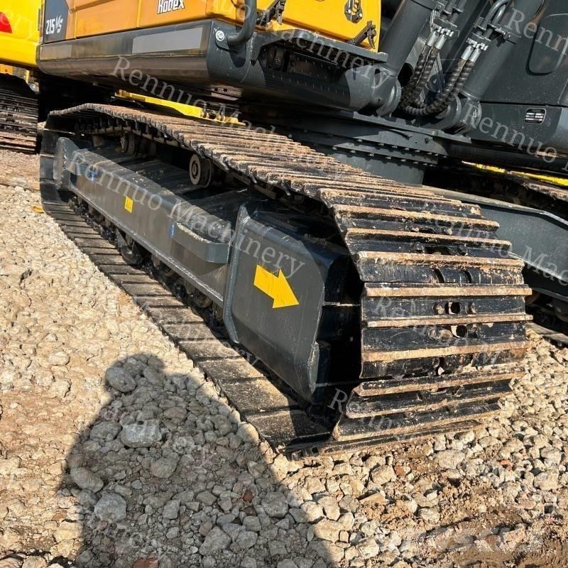 Hyundai 215 Roomikekskavaatorid