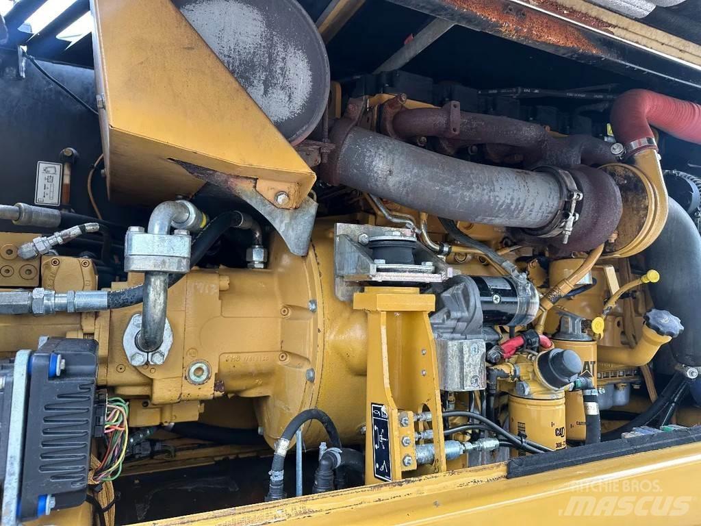 CAT M316D Ratasekskavaatorid