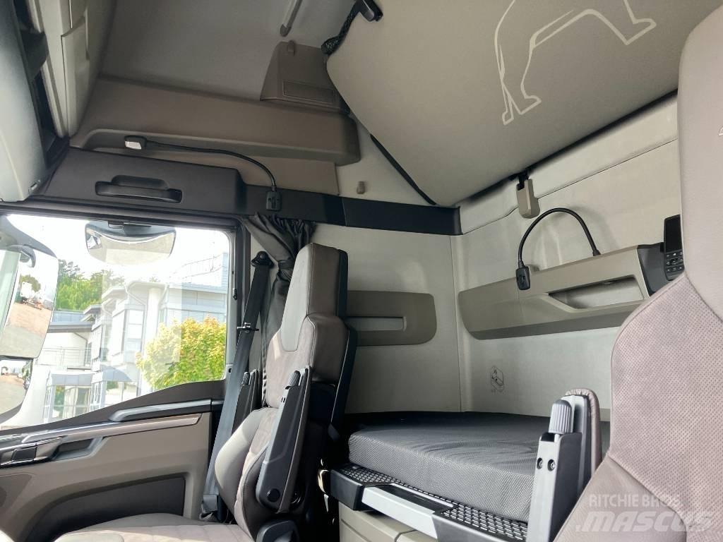 MAN TGX 26.510 Furgoonautod