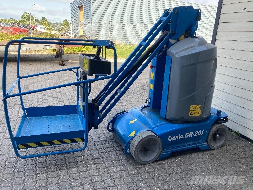 Genie GR 20 J Vertikaalsed mast tõstukid