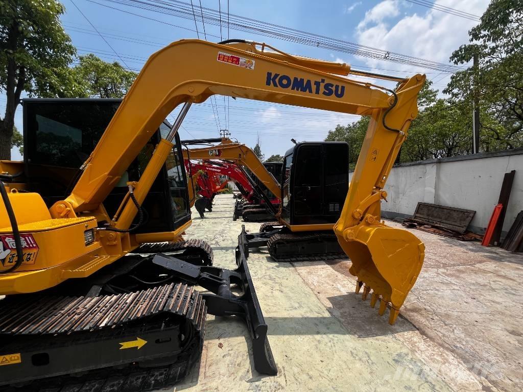 Komatsu PC 70 Roomikekskavaatorid
