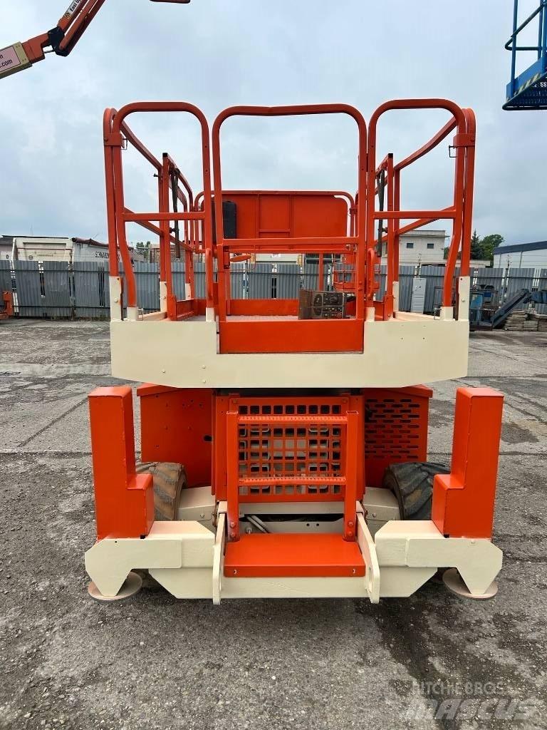 JLG 260 MRT Käärtõstukid