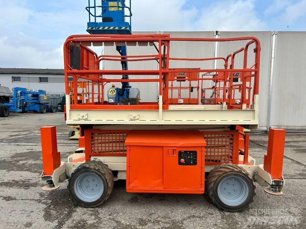 JLG 260 MRT Käärtõstukid