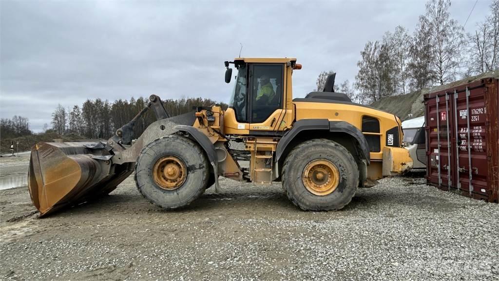 Volvo L120H Rataslaadurid