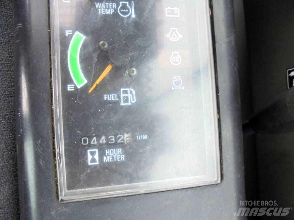 Hanix H 75 C Väikeekskavaatorid 7t-12t