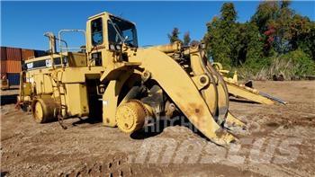 CAT 988 F II Rataslaadurid