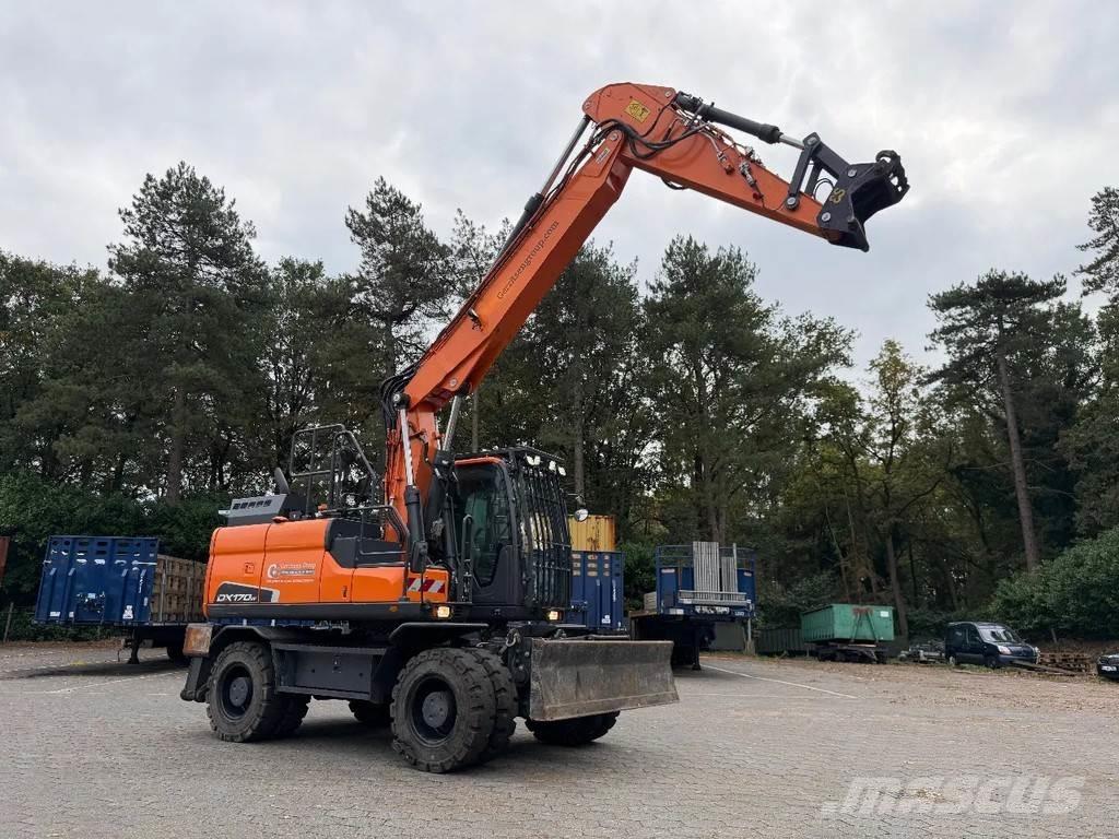 Doosan DX170W-5 Ratasekskavaatorid