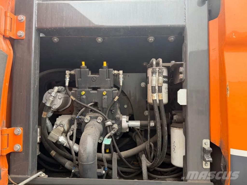 Doosan DX170W-5 Ratasekskavaatorid
