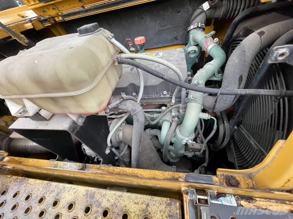 Volvo EC 380 D L Roomikekskavaatorid