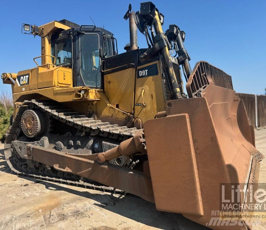 CAT D 9 T Buldooserid