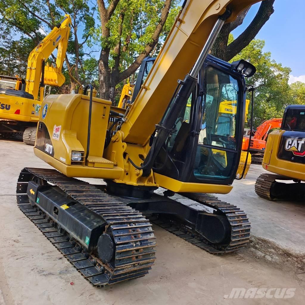 CAT 307 D Väikeekskavaatorid 7t-12t