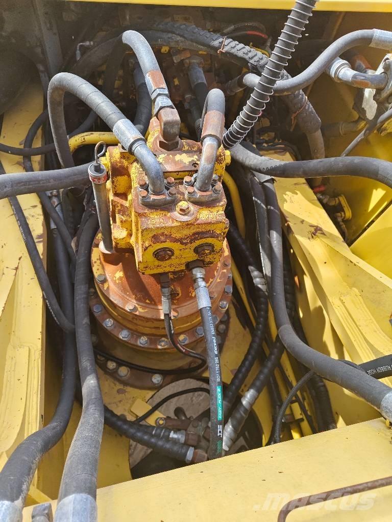 Komatsu PC 400-7 Roomikekskavaatorid