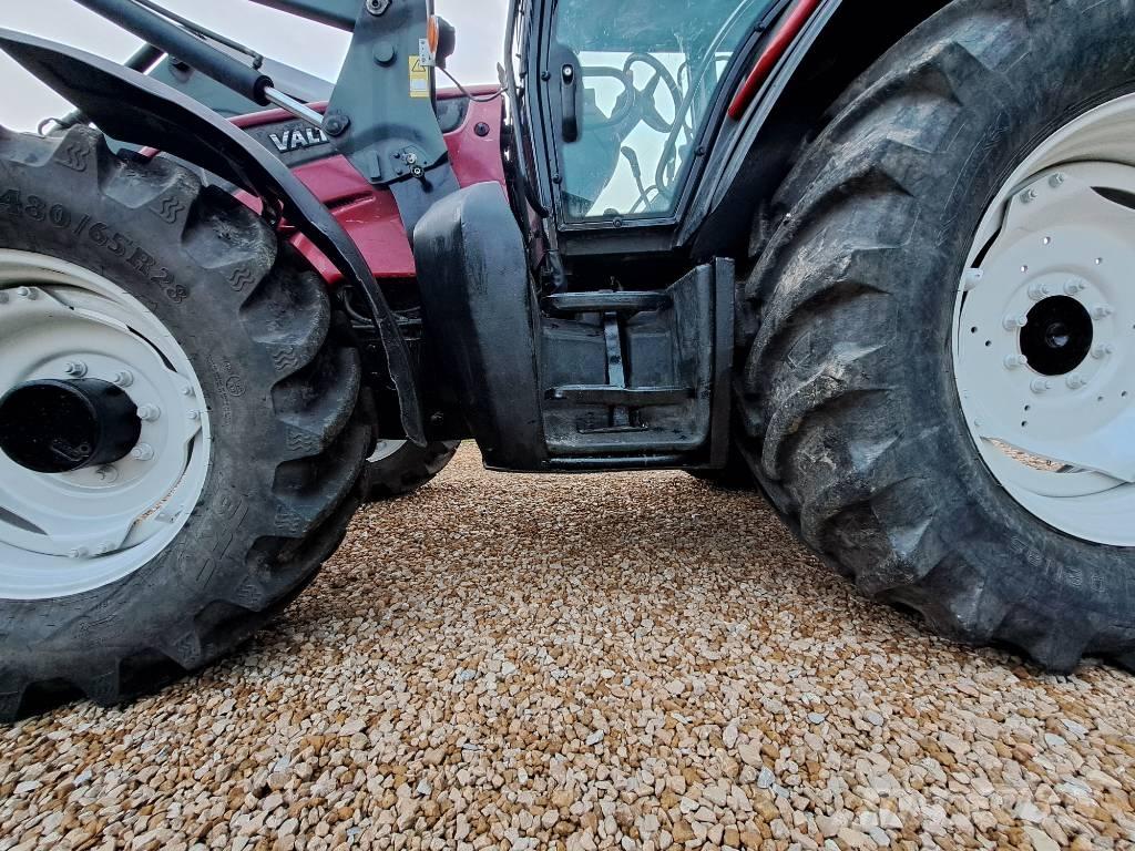 Valtra N 121 Traktorid