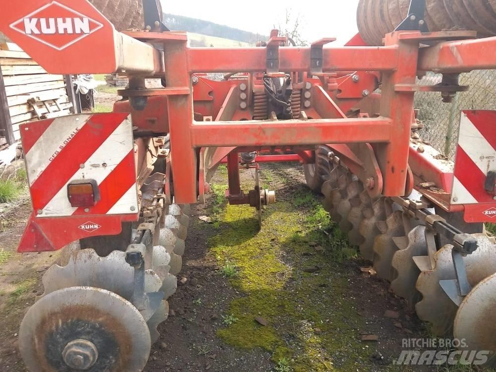 Kuhn Discover XM 2 Äkked
